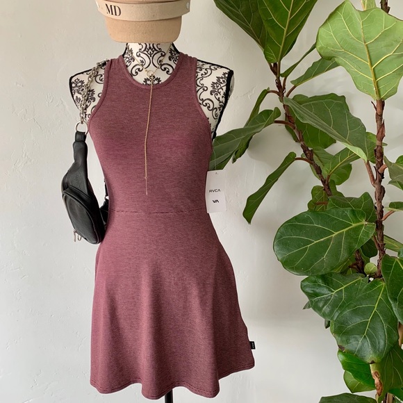 RVCA Dresses & Skirts - 🔥🔥RVCA - MAGENTA FADE TANK JERSEY DRESS🔥🔥
